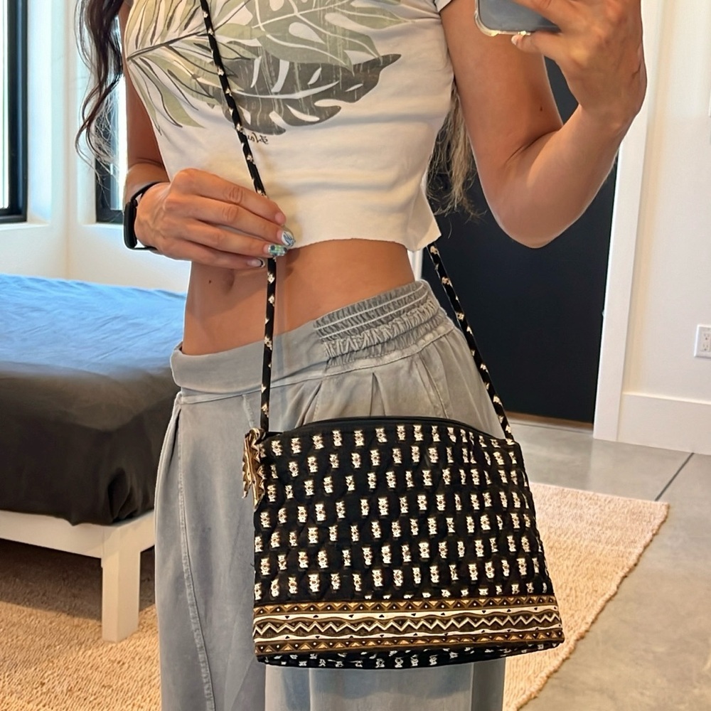 Stylish Black and Gold Women's Bag